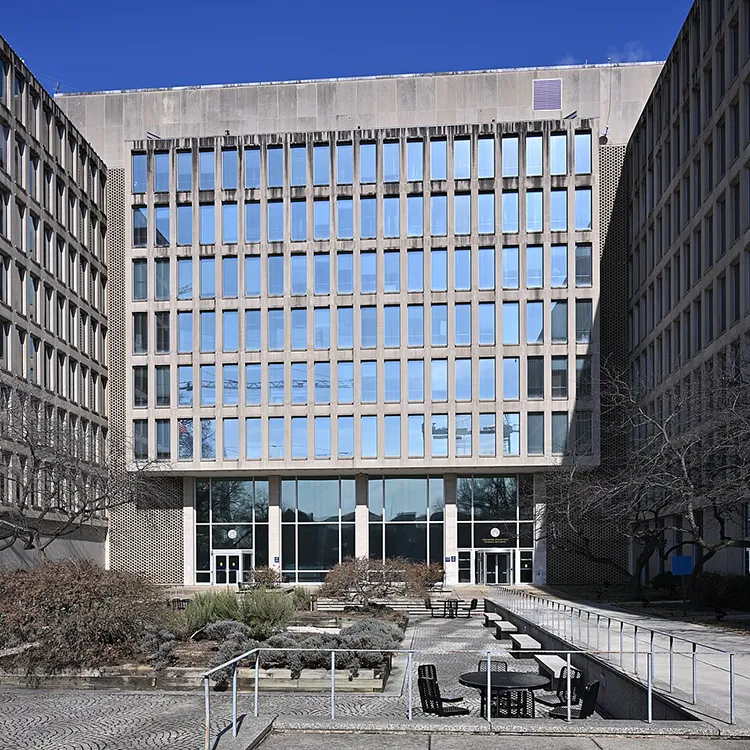Office of Personnel Management (1901 E St NW)